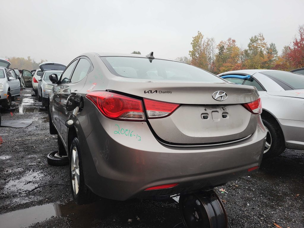 HYUNDAI ELANTRA 2013