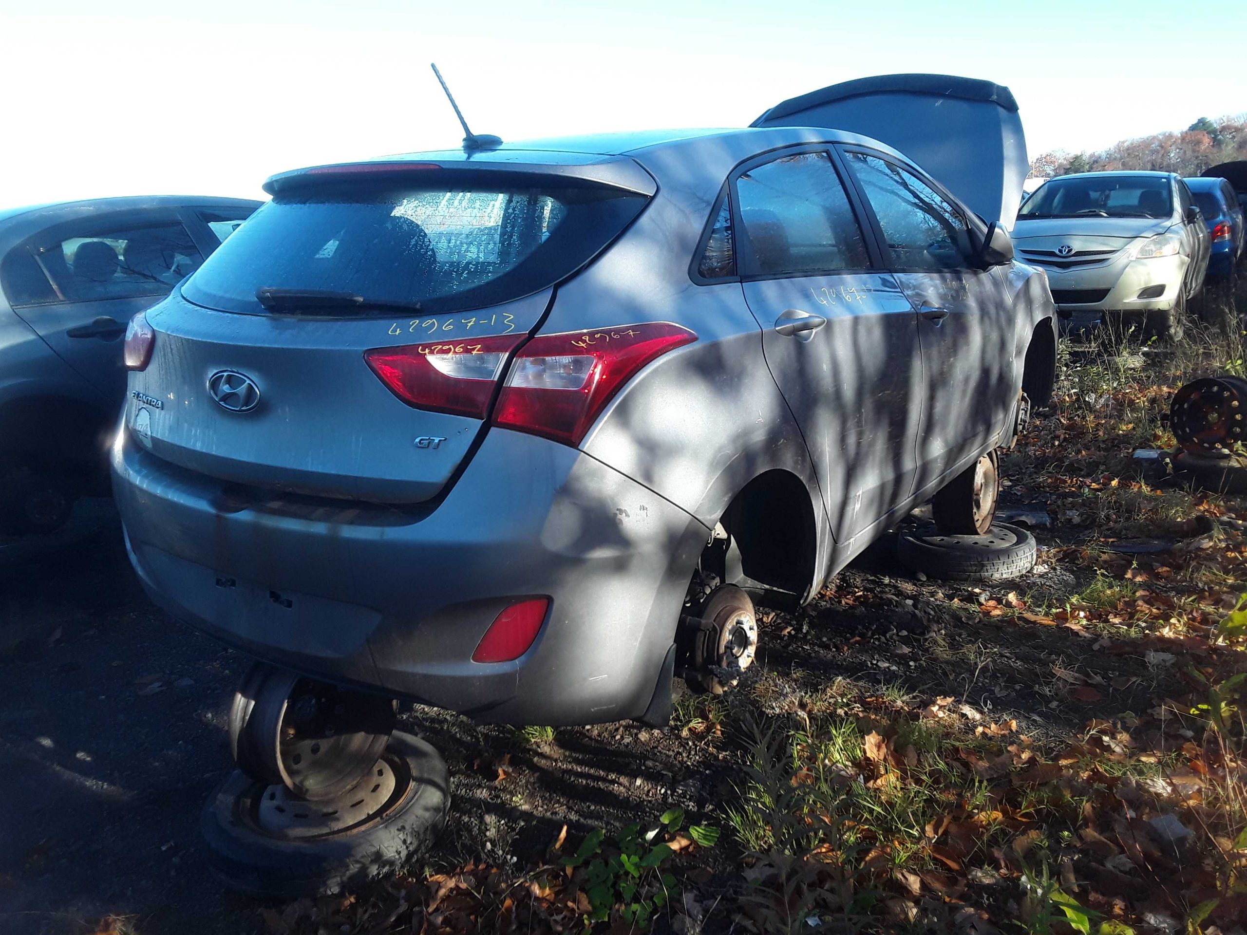 HYUNDAI ELANTRA 2013