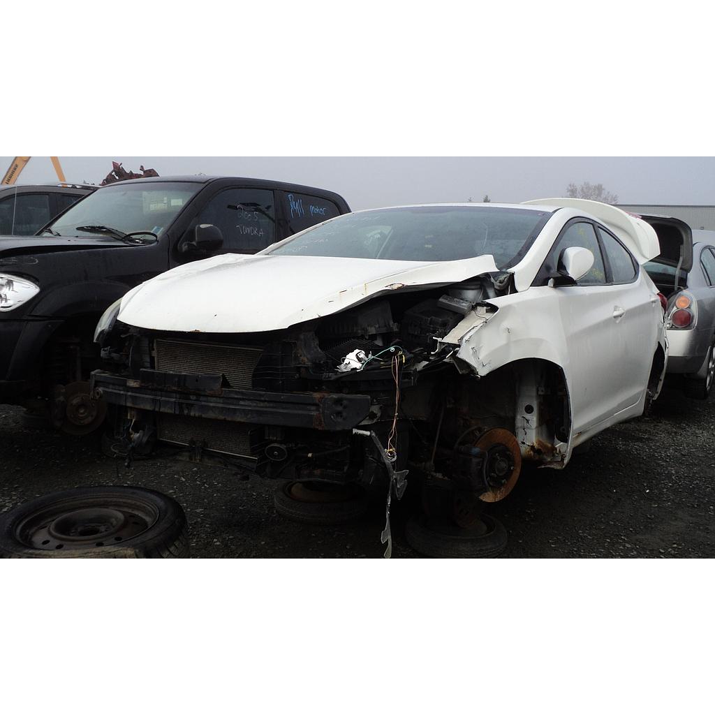 HYUNDAI ELANTRA 2013