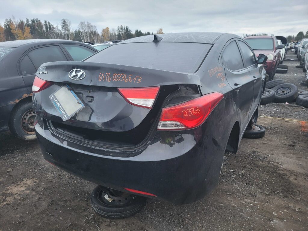 HYUNDAI ELANTRA 2013