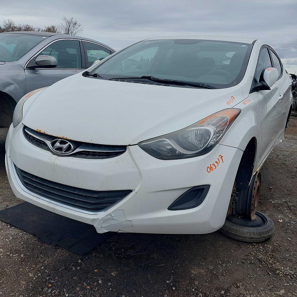 HYUNDAI ELANTRA 2013