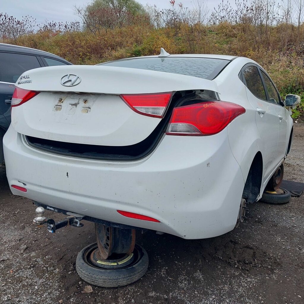 HYUNDAI ELANTRA 2013