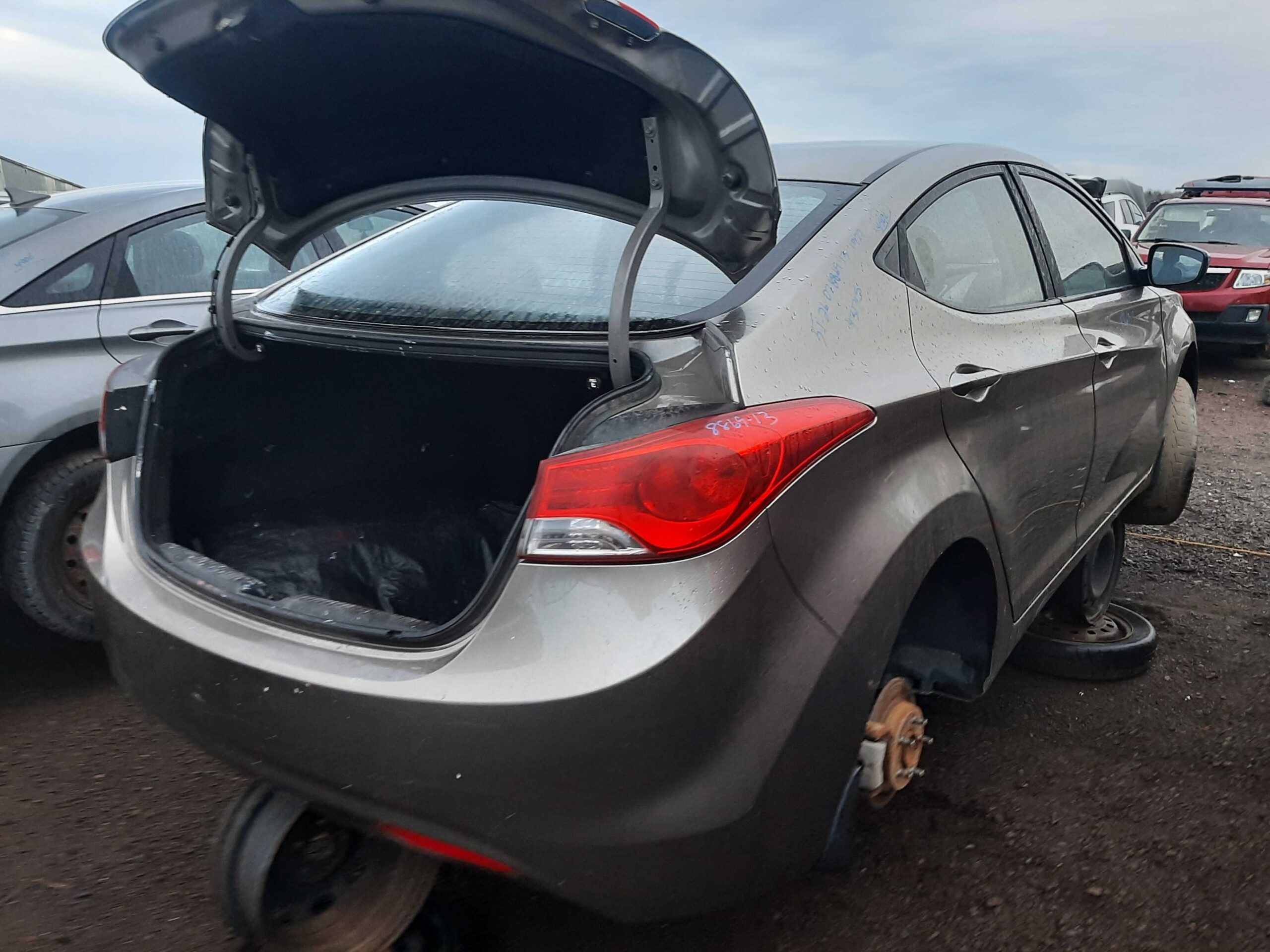 HYUNDAI ELANTRA 2013