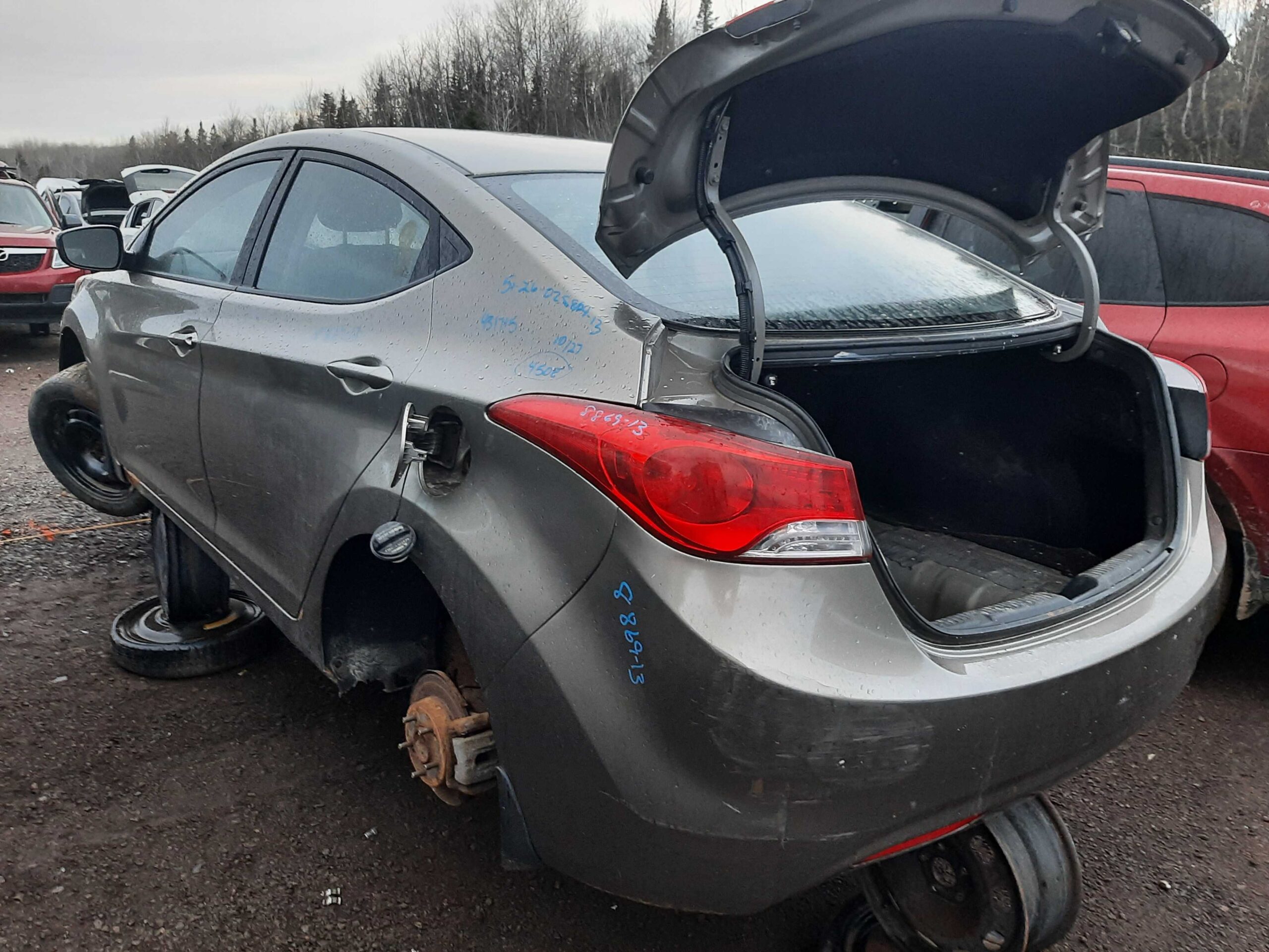 HYUNDAI ELANTRA 2013