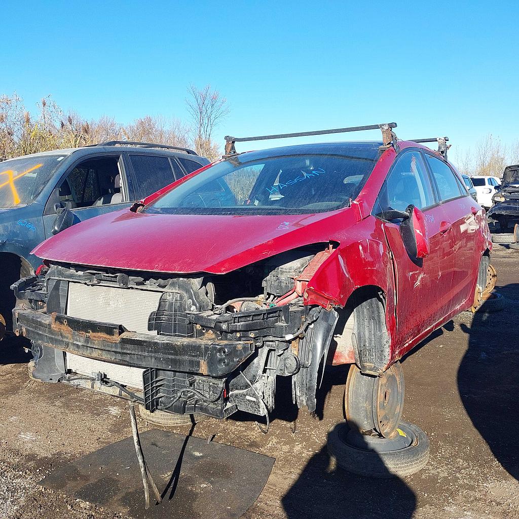HYUNDAI ELANTRA 2015
