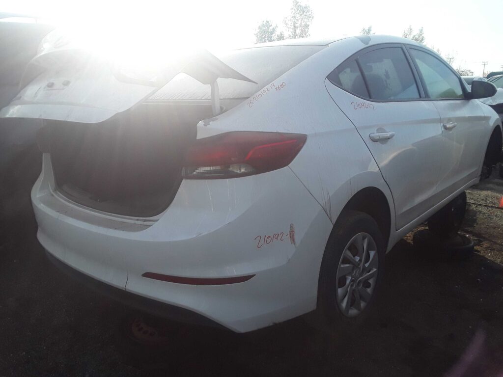 HYUNDAI ELANTRA 2017
