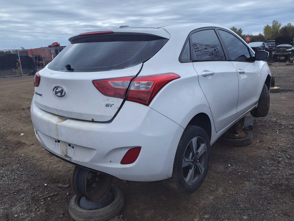 HYUNDAI ELANTRA GT 2013