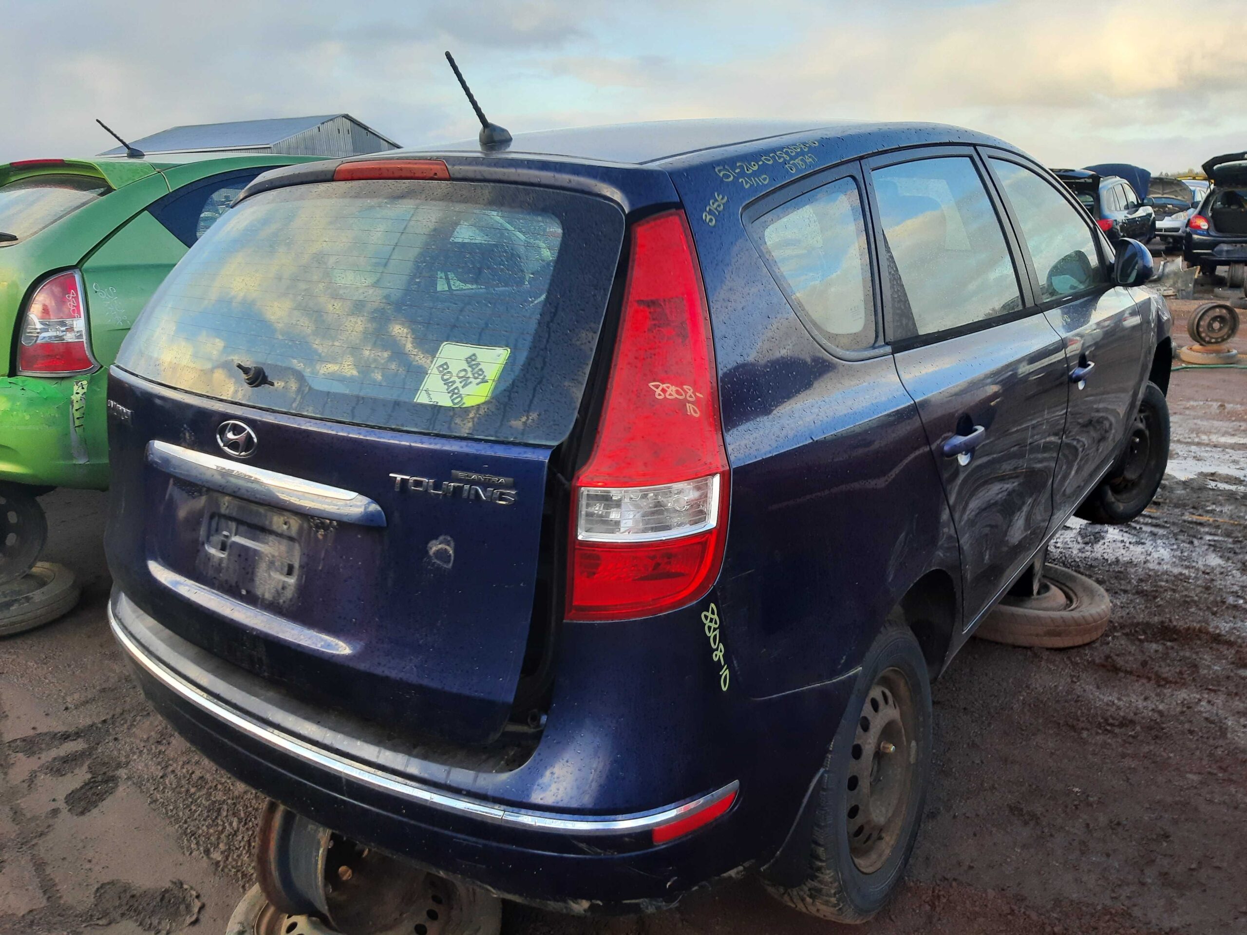 HYUNDAI ELANTRA TOURING 2010