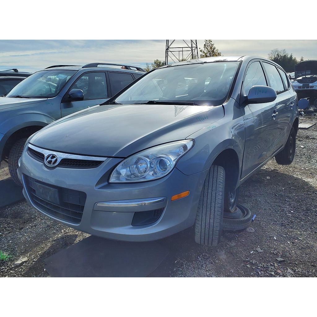 HYUNDAI ELANTRA TOURING 2012