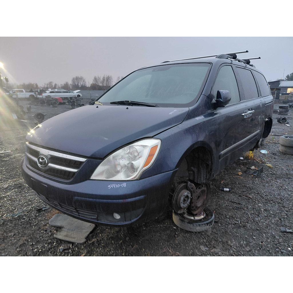 HYUNDAI ENTOURAGE 2008