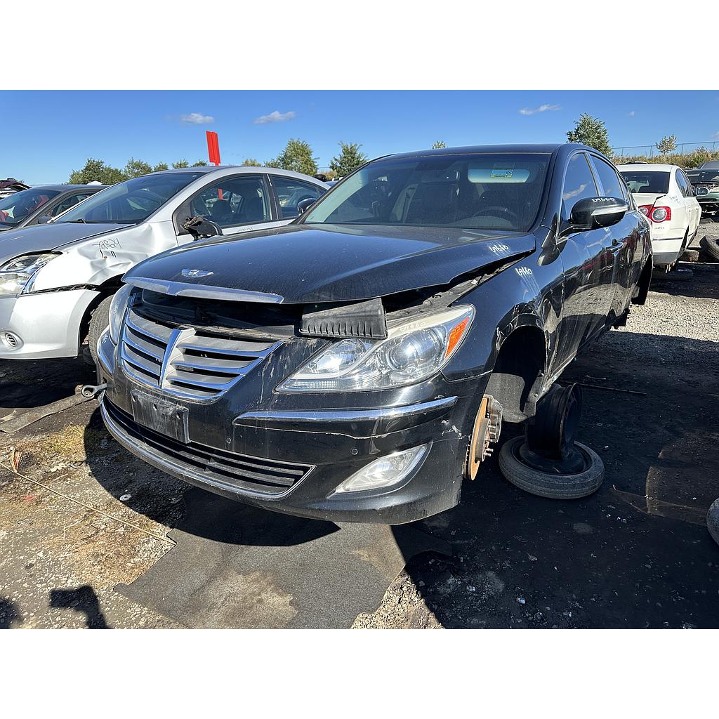 HYUNDAI GENESIS 2012
