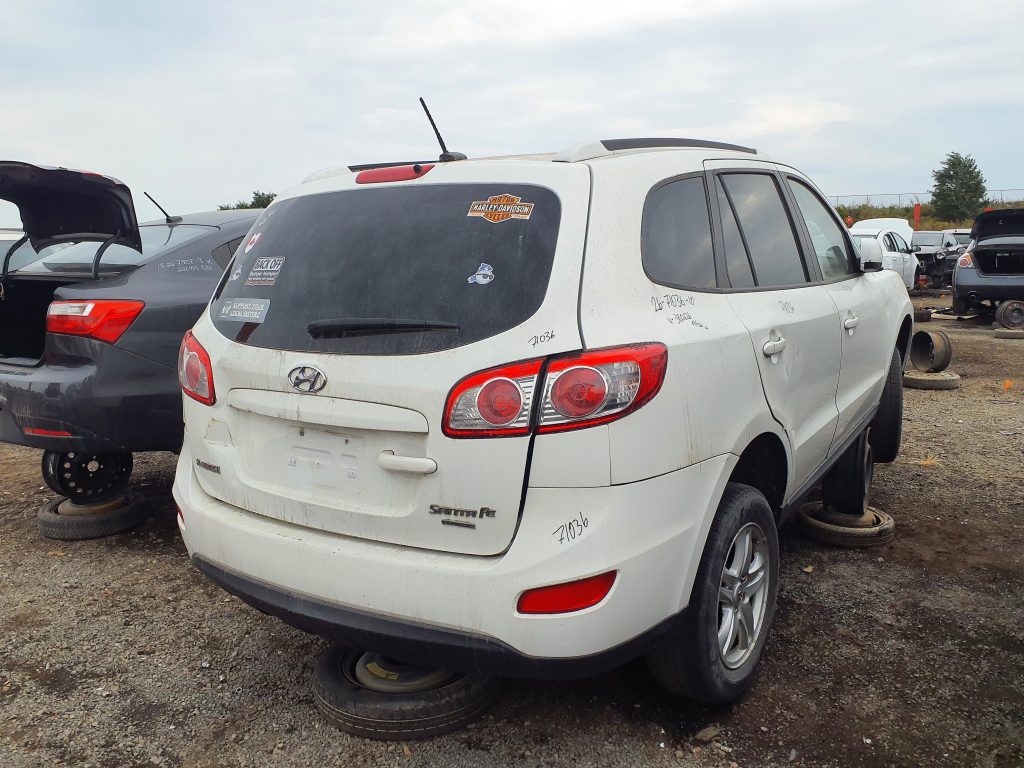HYUNDAI SANTA FE 2010