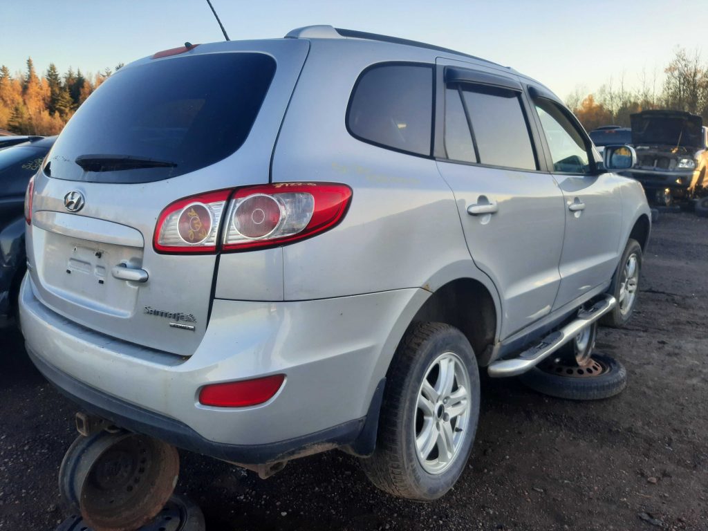 HYUNDAI SANTA FE 2010