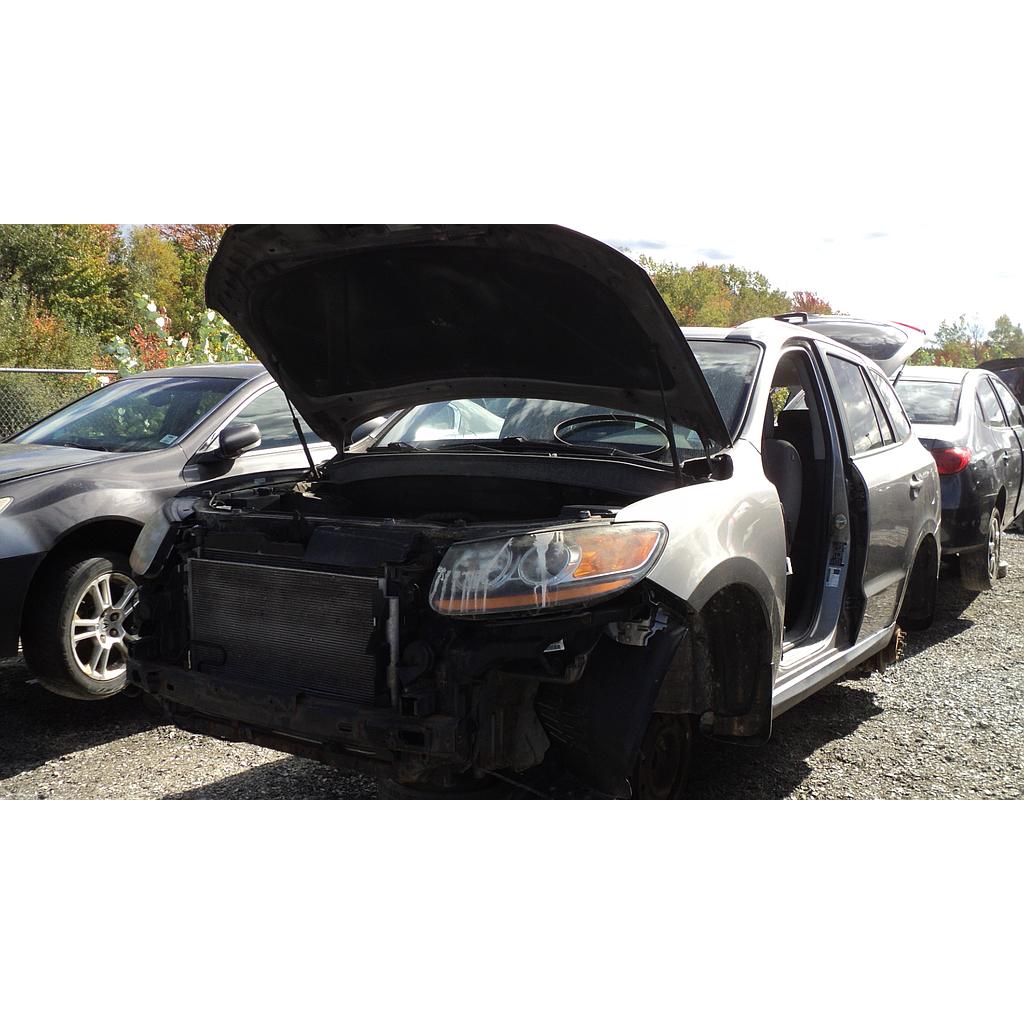 HYUNDAI SANTA FE 2011