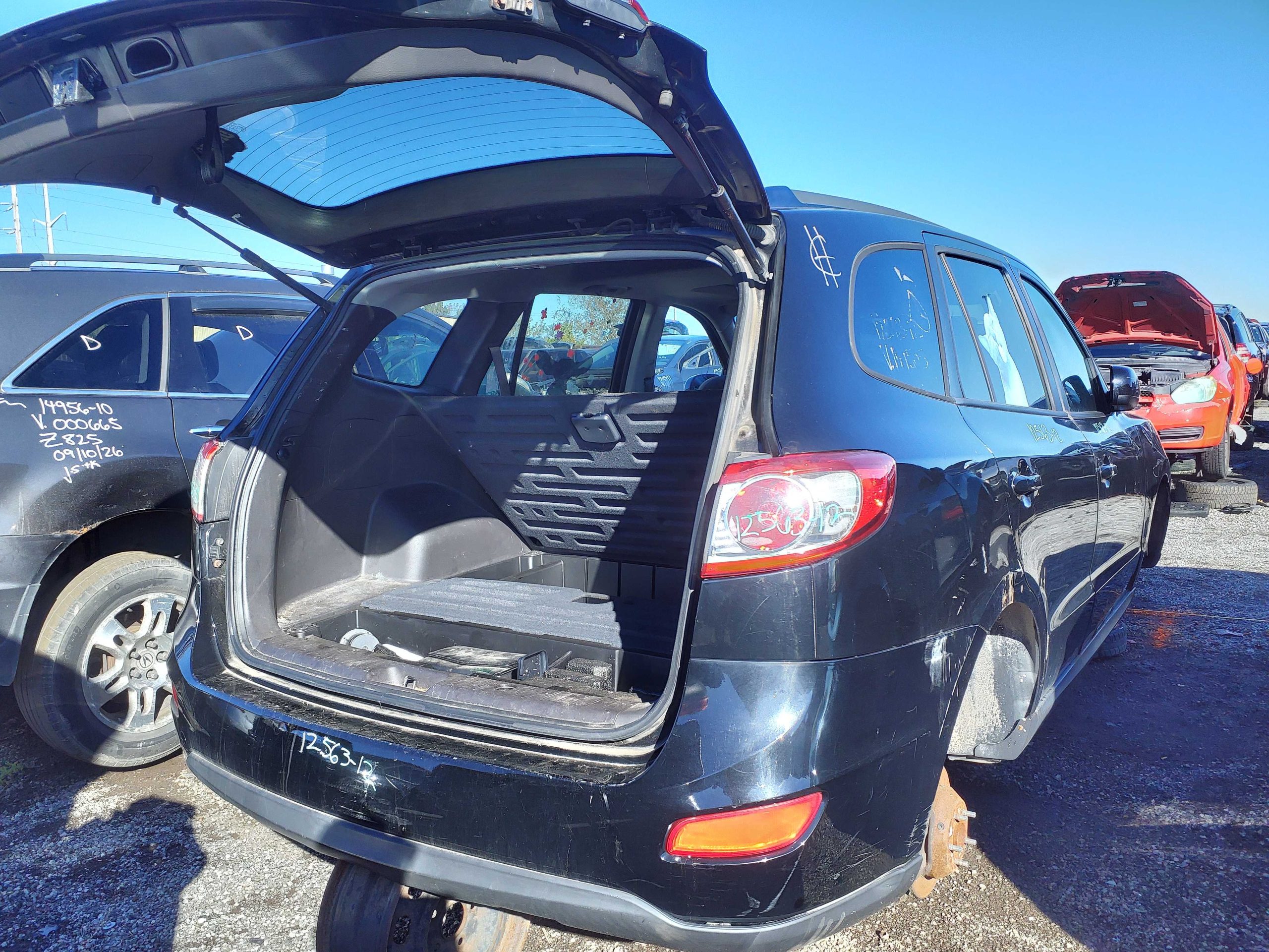 HYUNDAI SANTA FE 2012