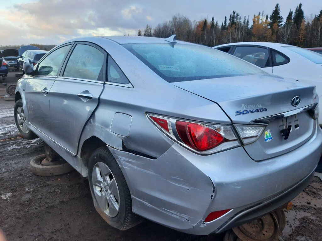 HYUNDAI SONATA 2011