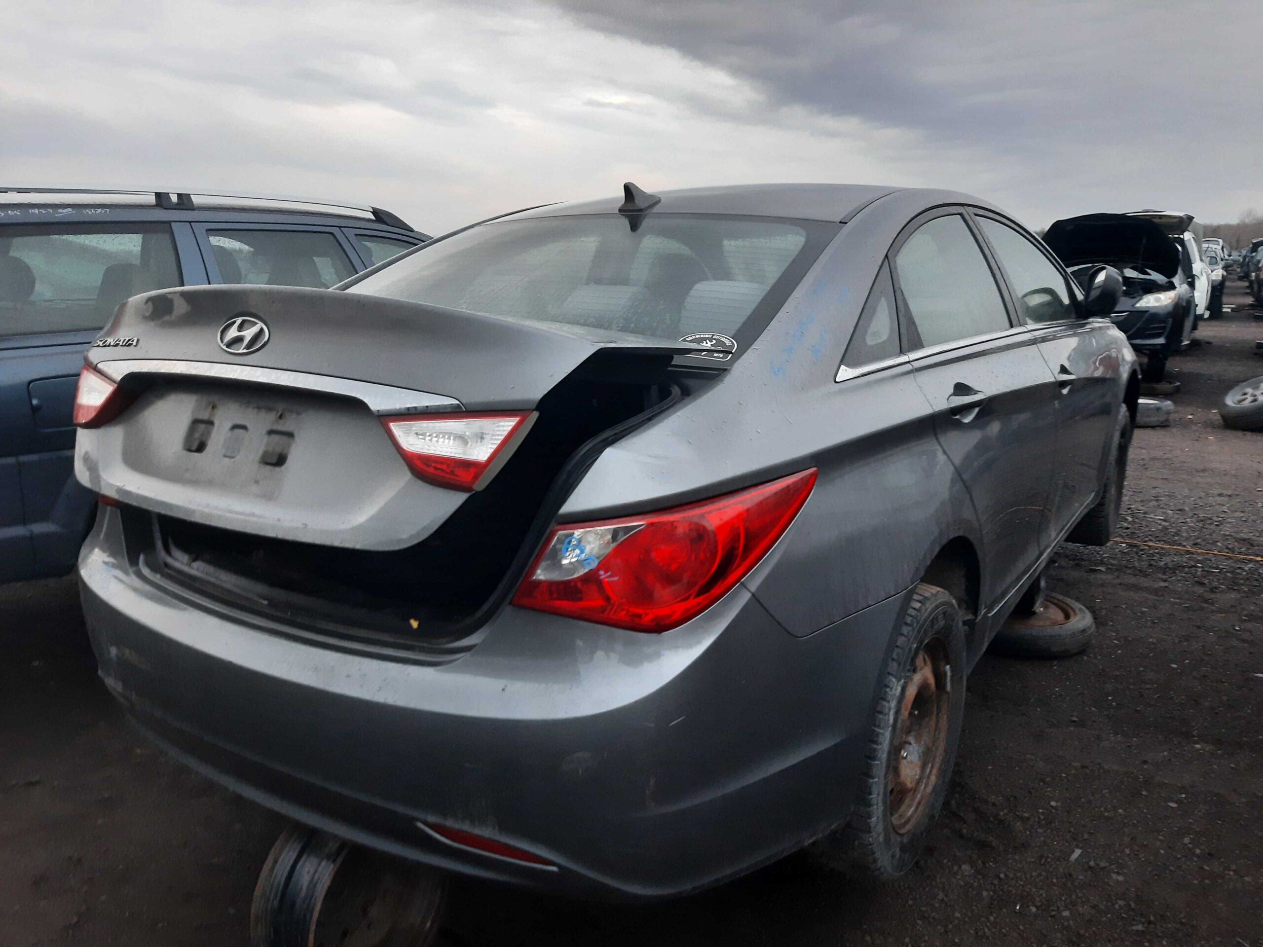 HYUNDAI SONATA 2011
