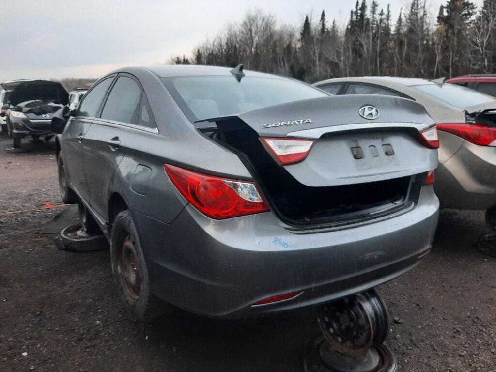 HYUNDAI SONATA 2011