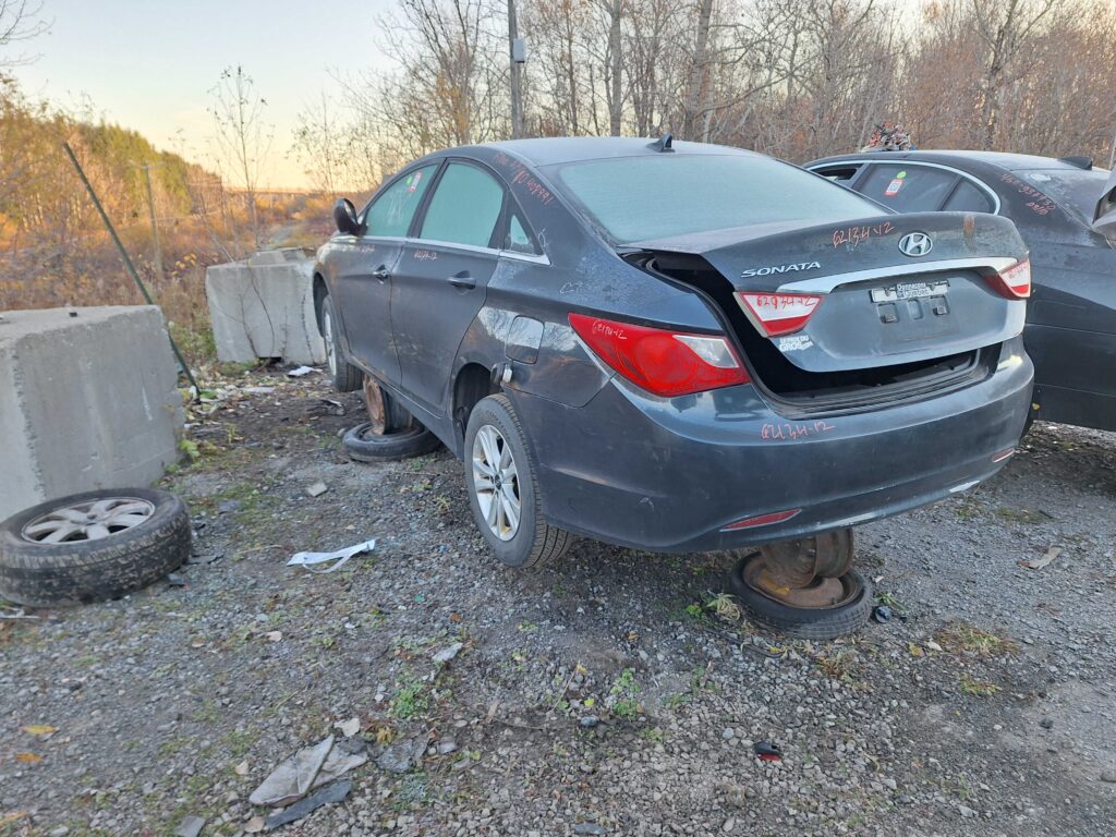 HYUNDAI SONATA 2012