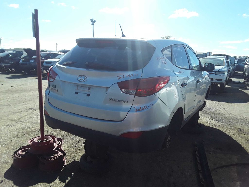 HYUNDAI TUCSON 2011