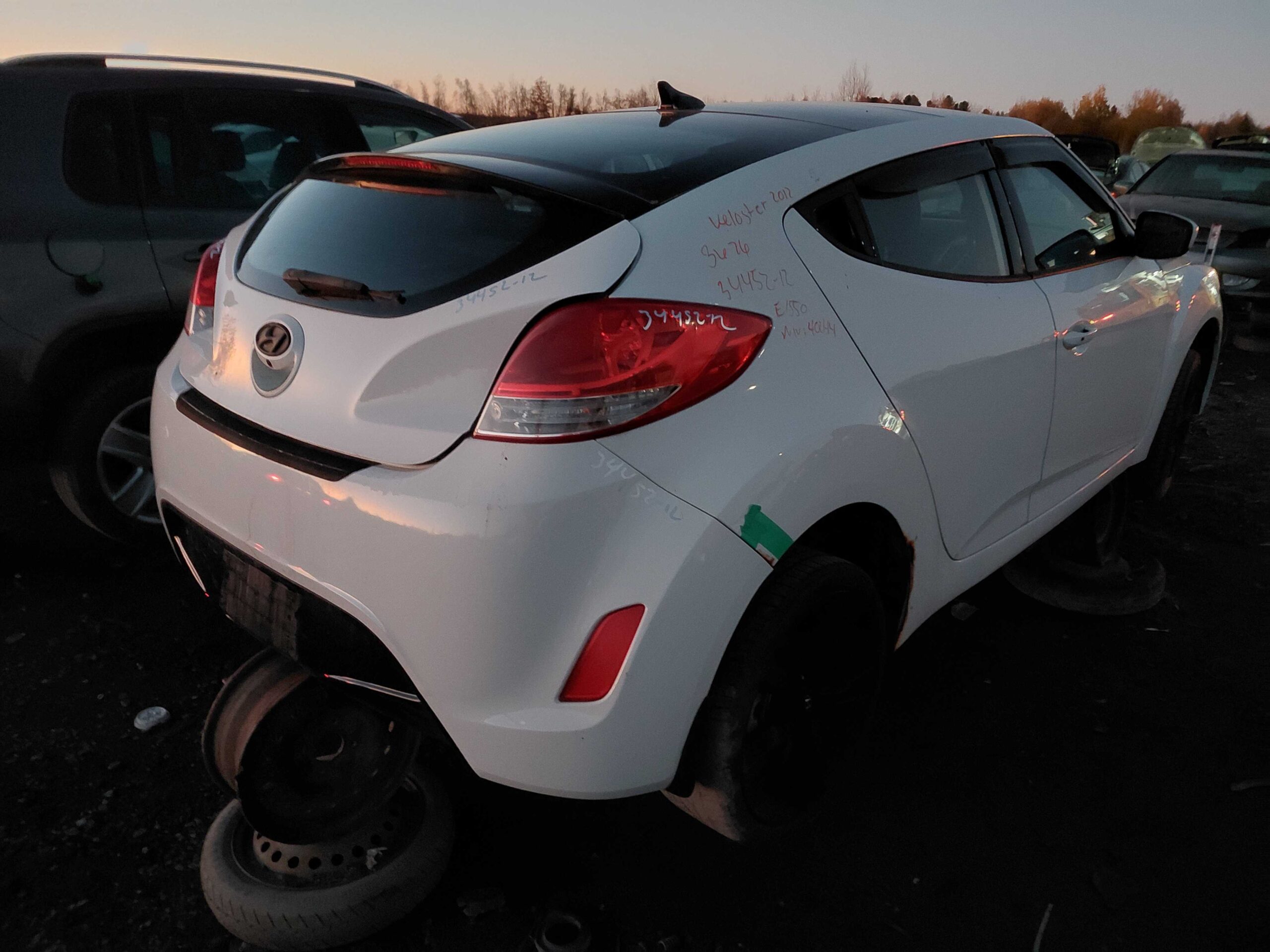 HYUNDAI VELOSTER 2012