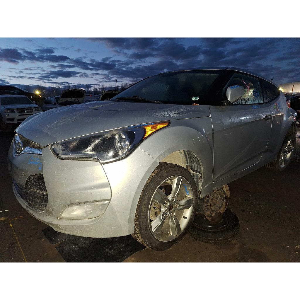 HYUNDAI VELOSTER 2012