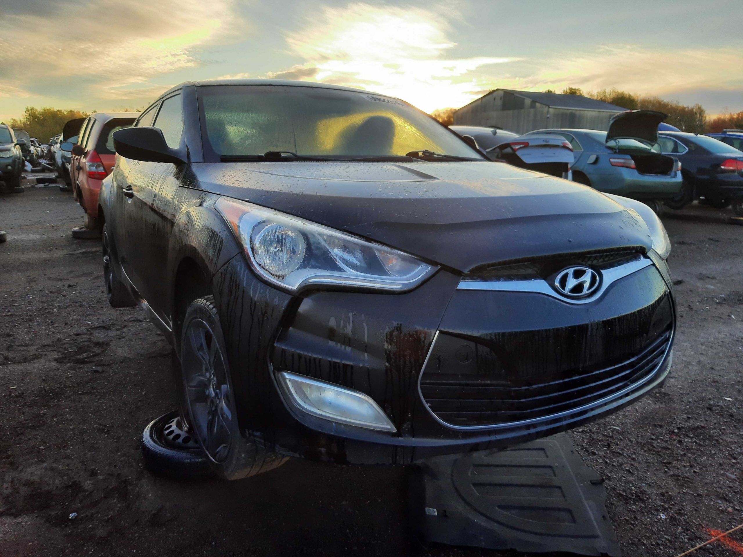 HYUNDAI VELOSTER 2015