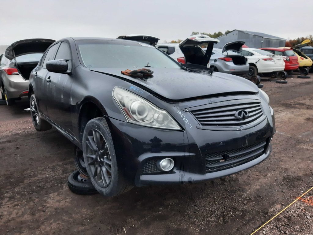 INFINITI G25 SEDAN 2011