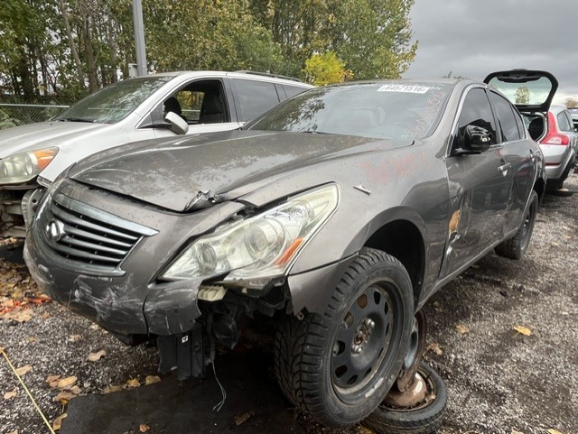 INFINITI G37 SEDAN 2010