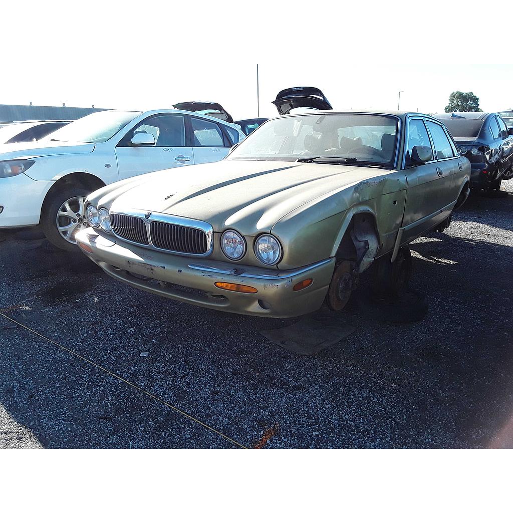 JAGUAR XJ SERIES 2001