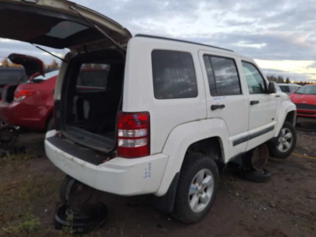JEEP LIBERTY 2009