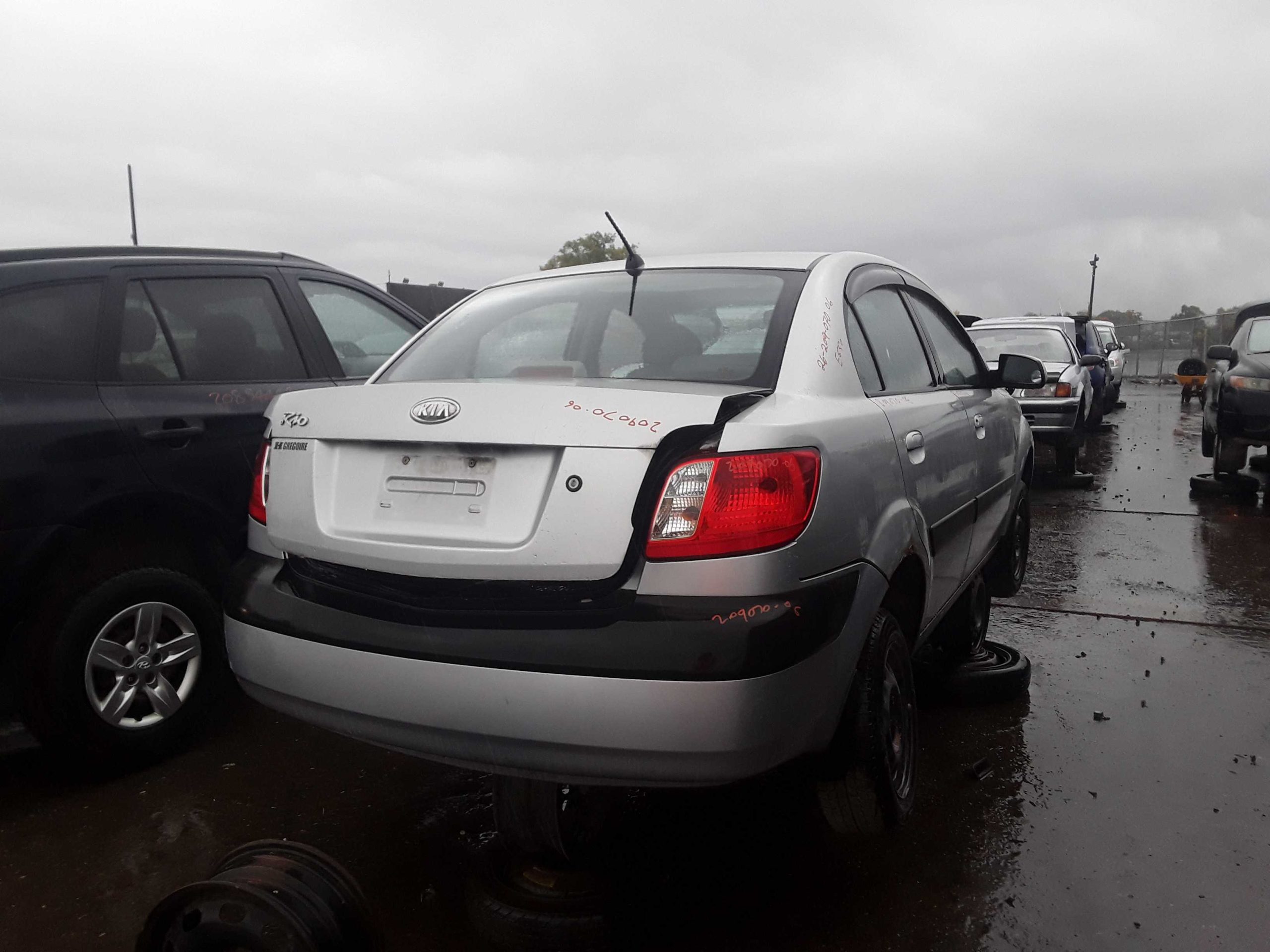 KIA RIO 2006