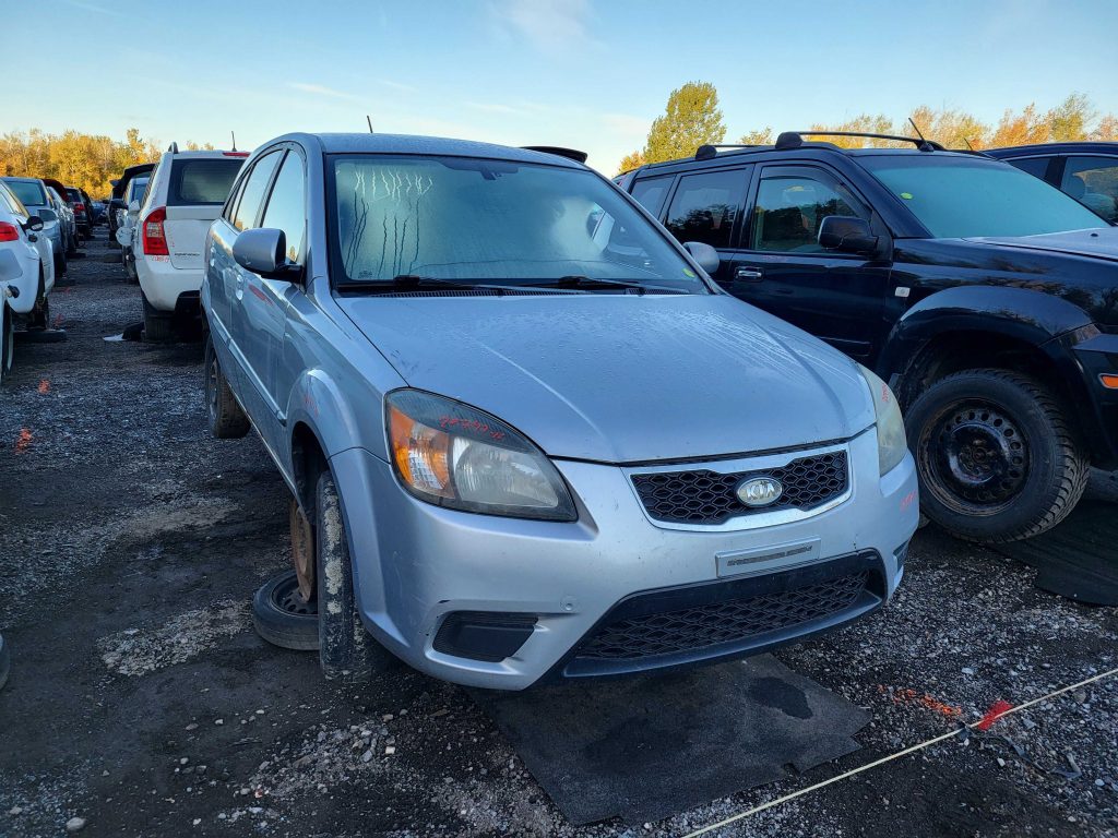KIA RIO 2010