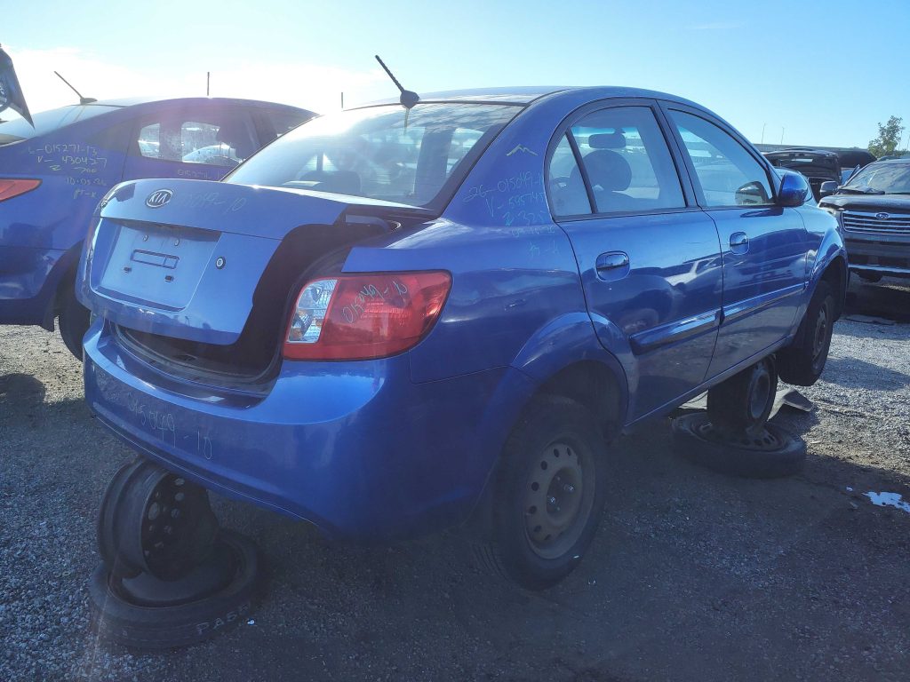 KIA RIO 2010