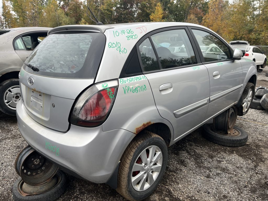 KIA RIO 2010