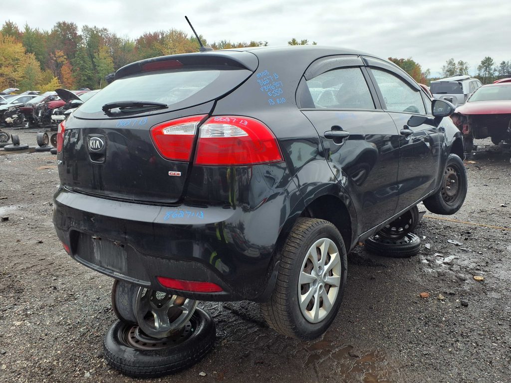 KIA RIO 2013