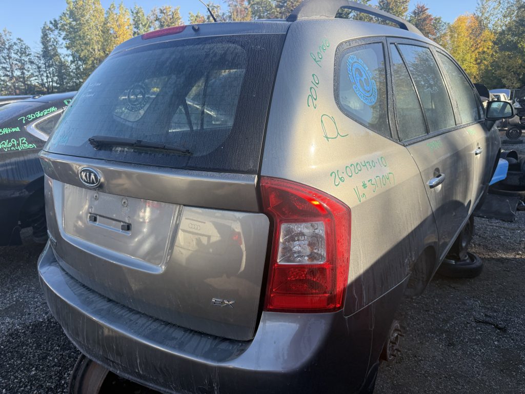 KIA RONDO 2010