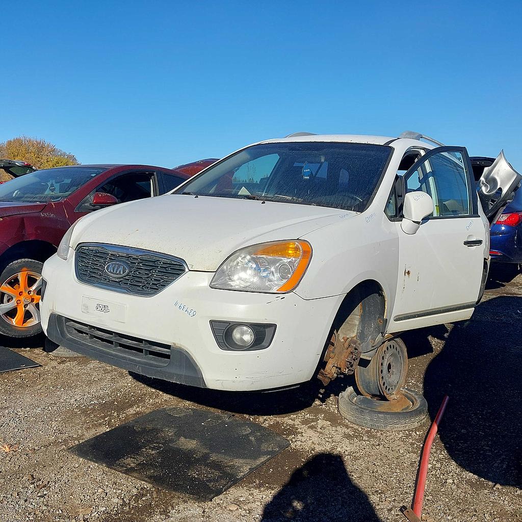 KIA RONDO 2011
