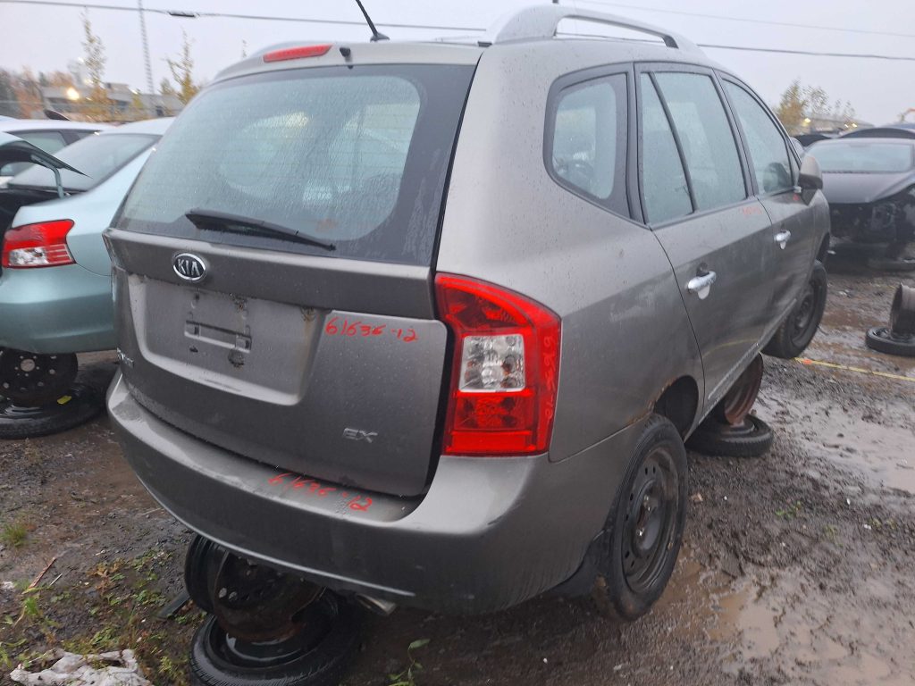 KIA RONDO 2012