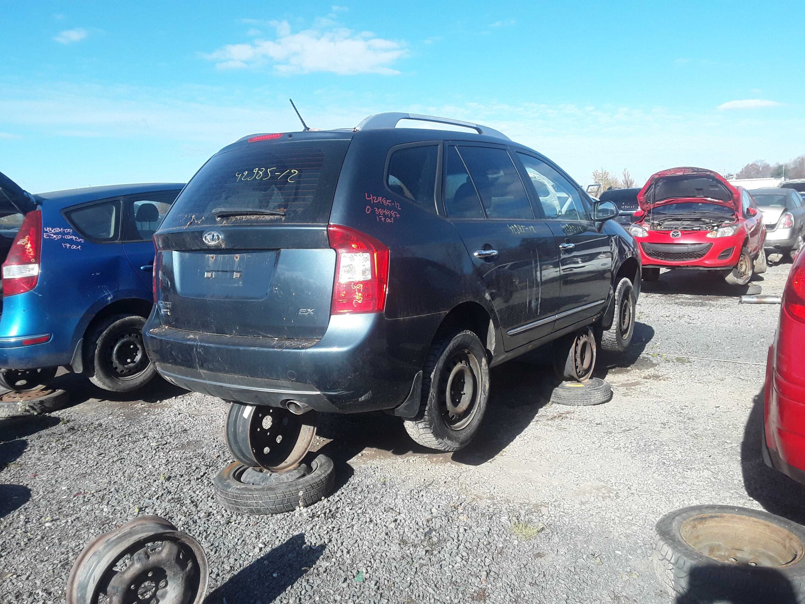 KIA RONDO 2012