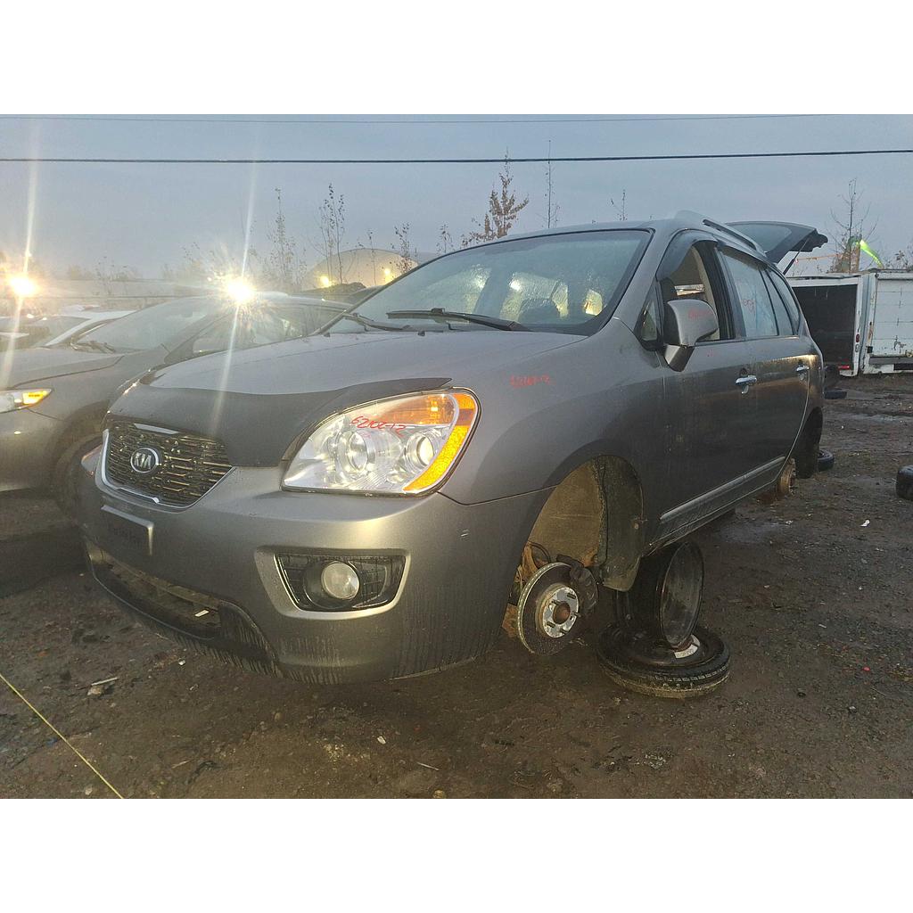 KIA RONDO 2012