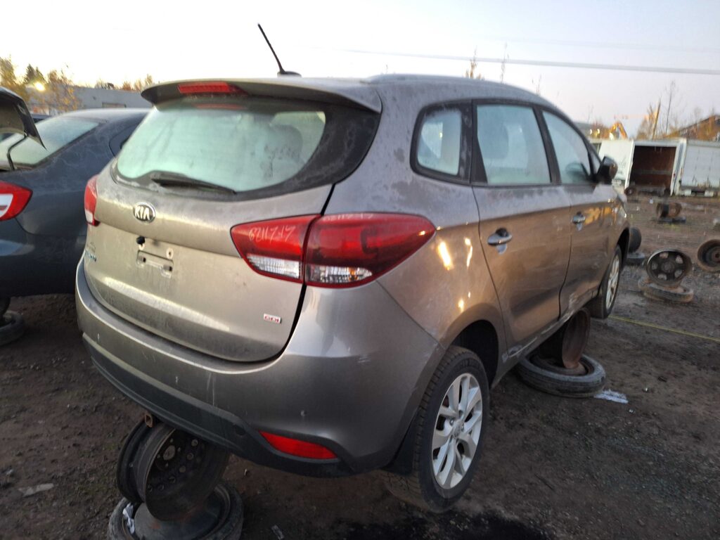 KIA RONDO 2017