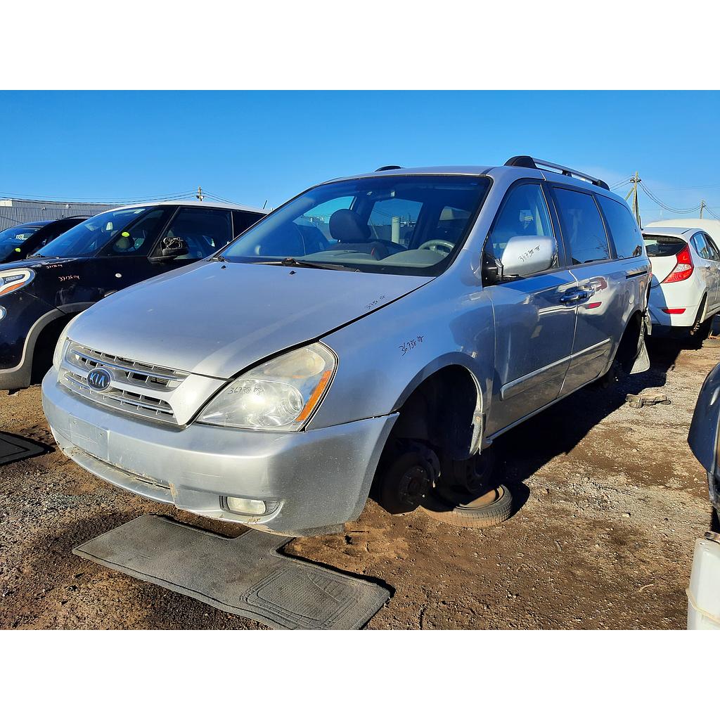 KIA SEDONA 2008