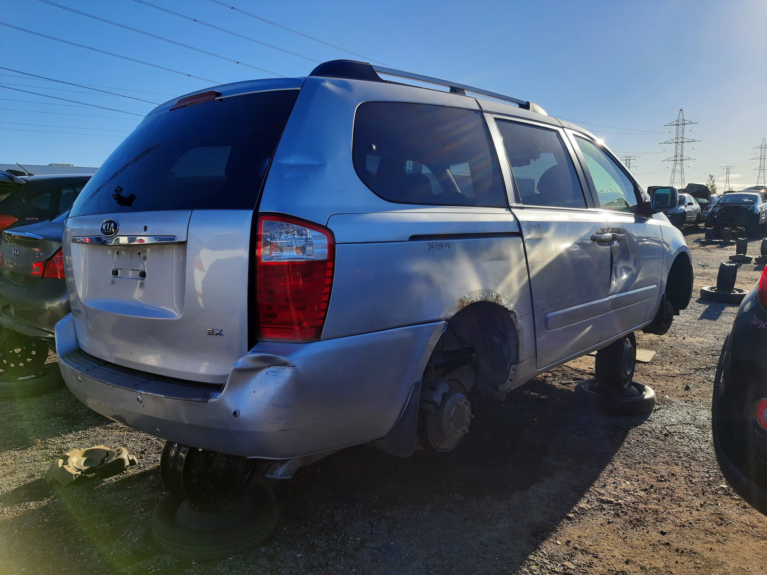KIA SEDONA 2008