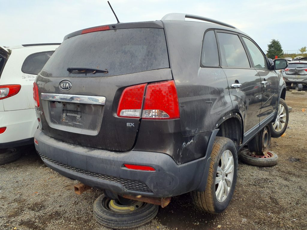 KIA SORENTO 2011