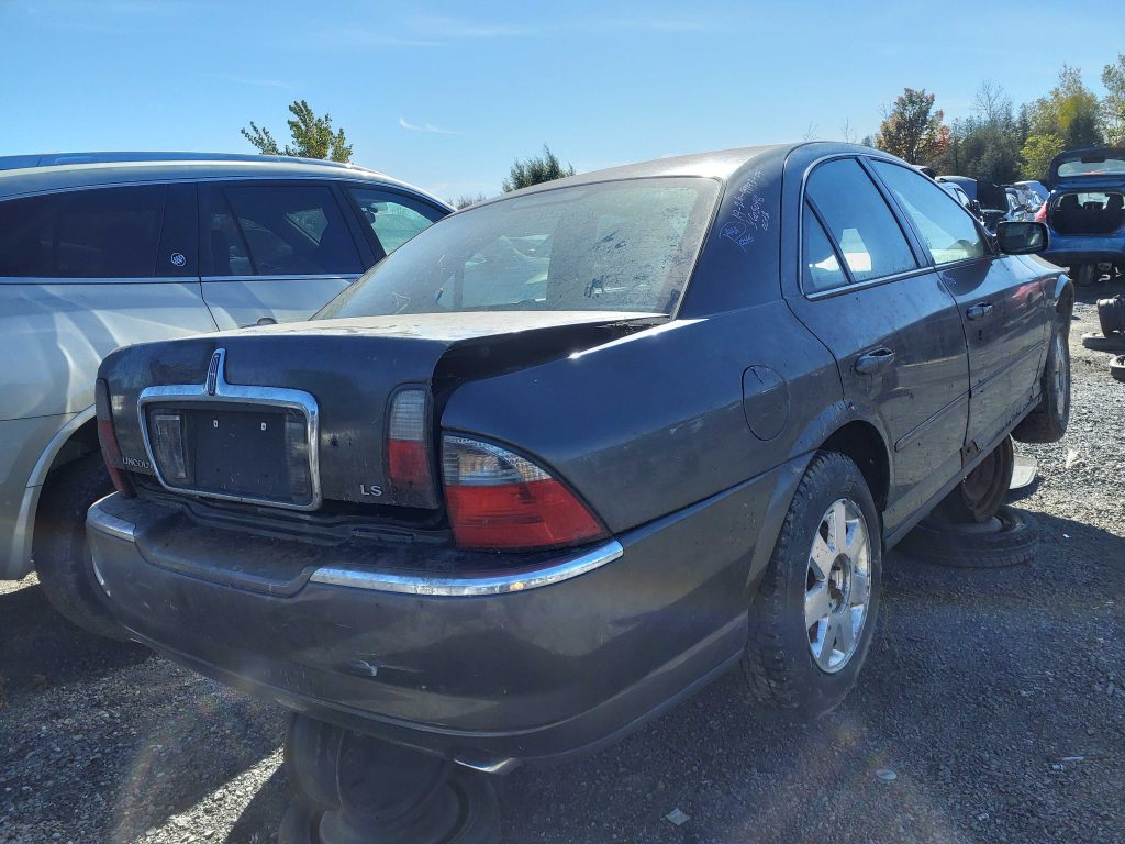 LINCOLN LS 2004