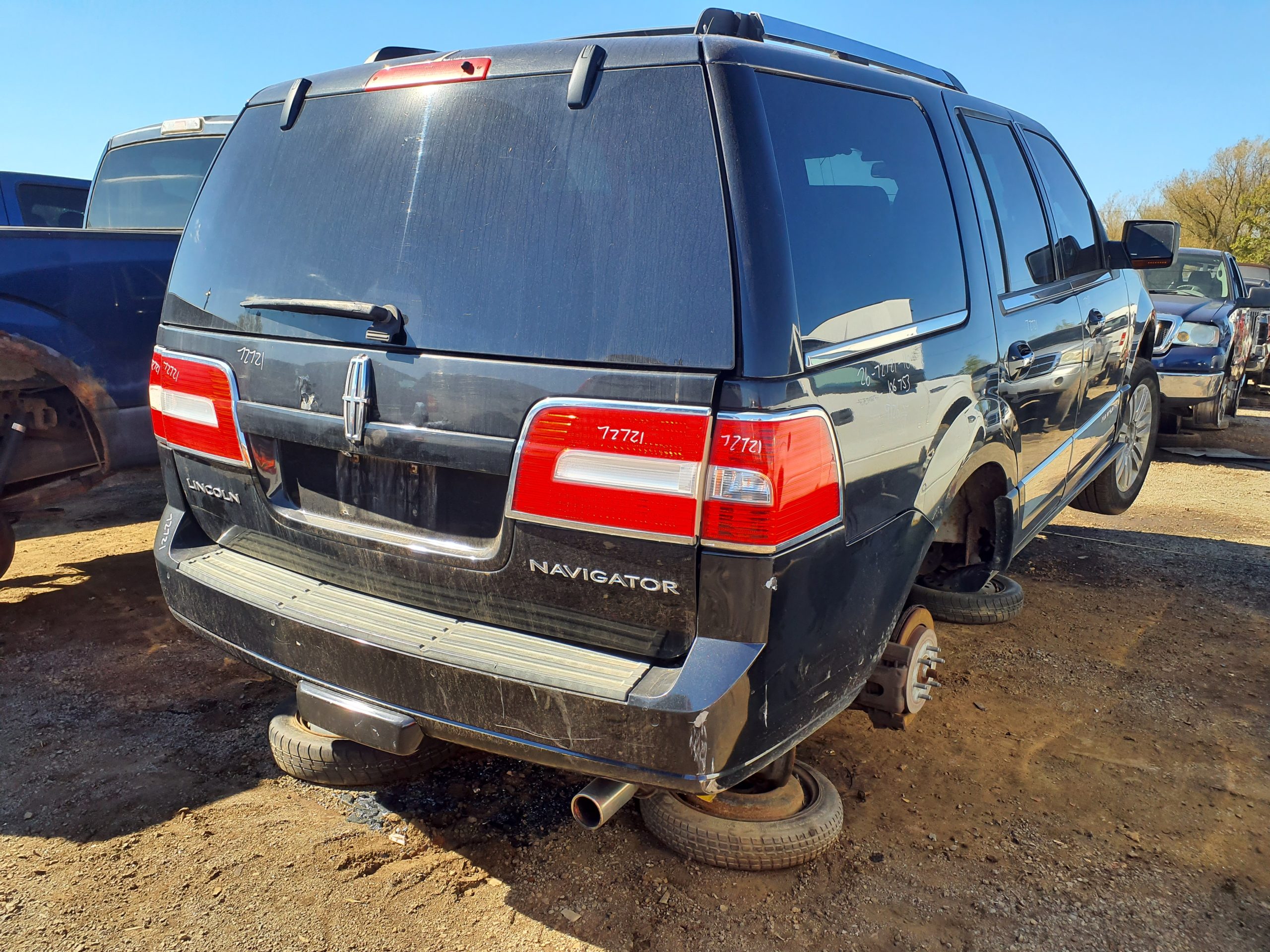 LINCOLN NAVIGATOR 2010