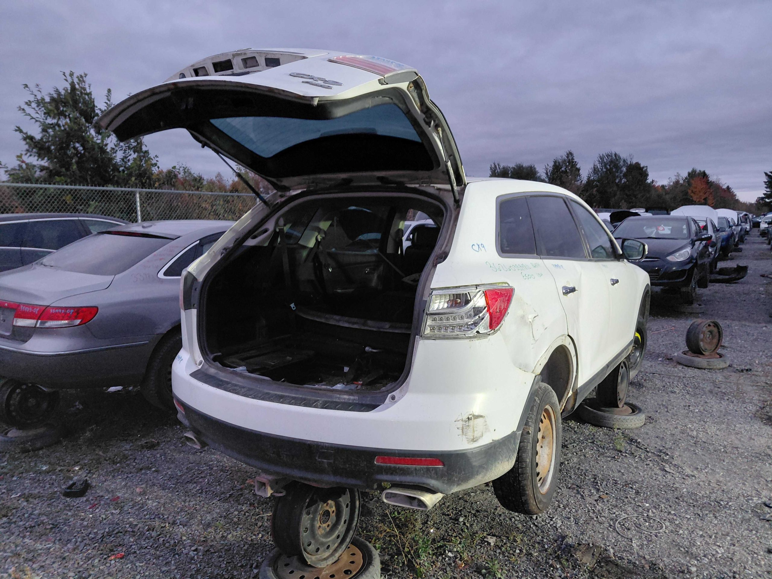 MAZDA CX-9 2012