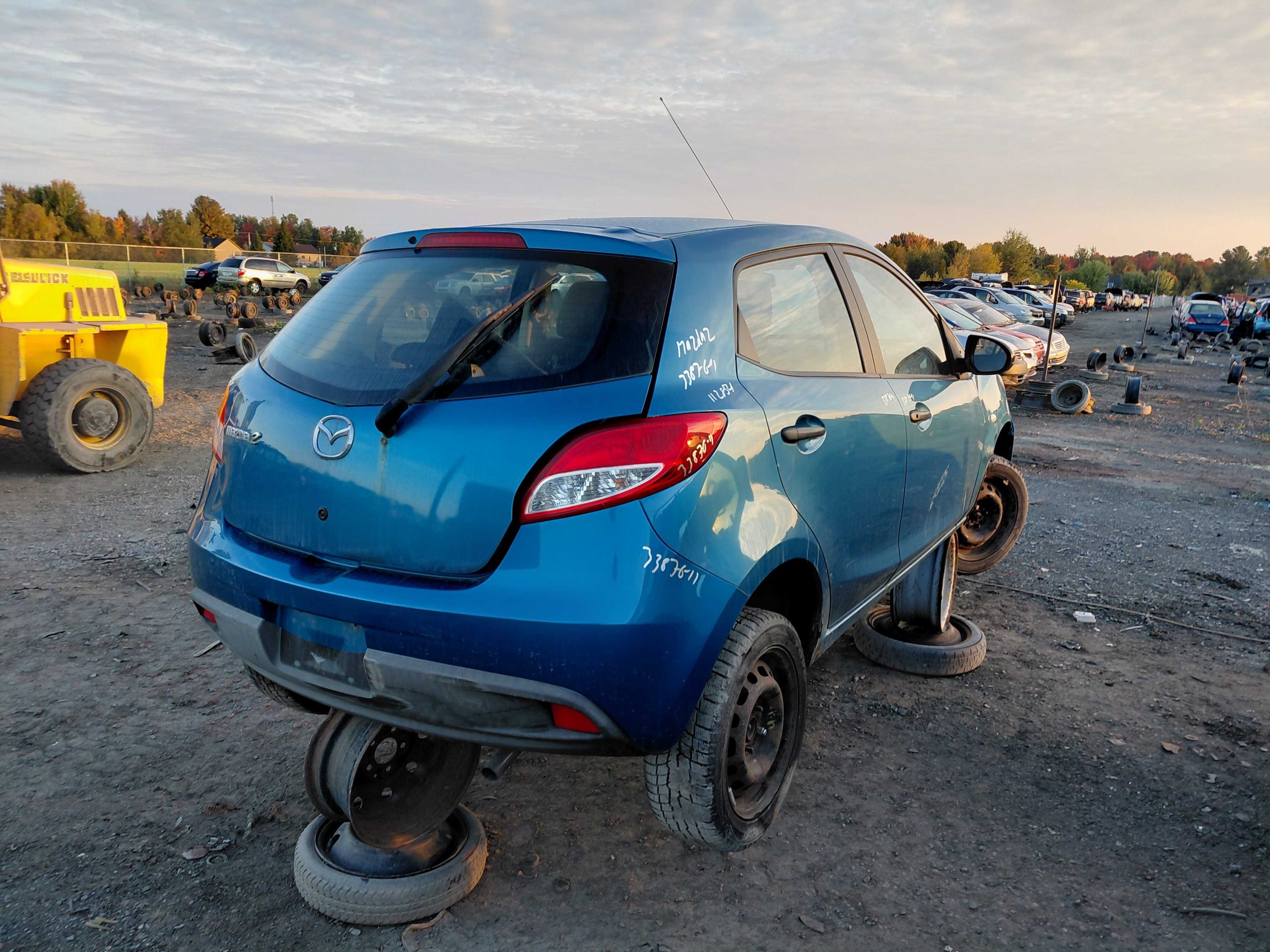 MAZDA MAZDA2 2011