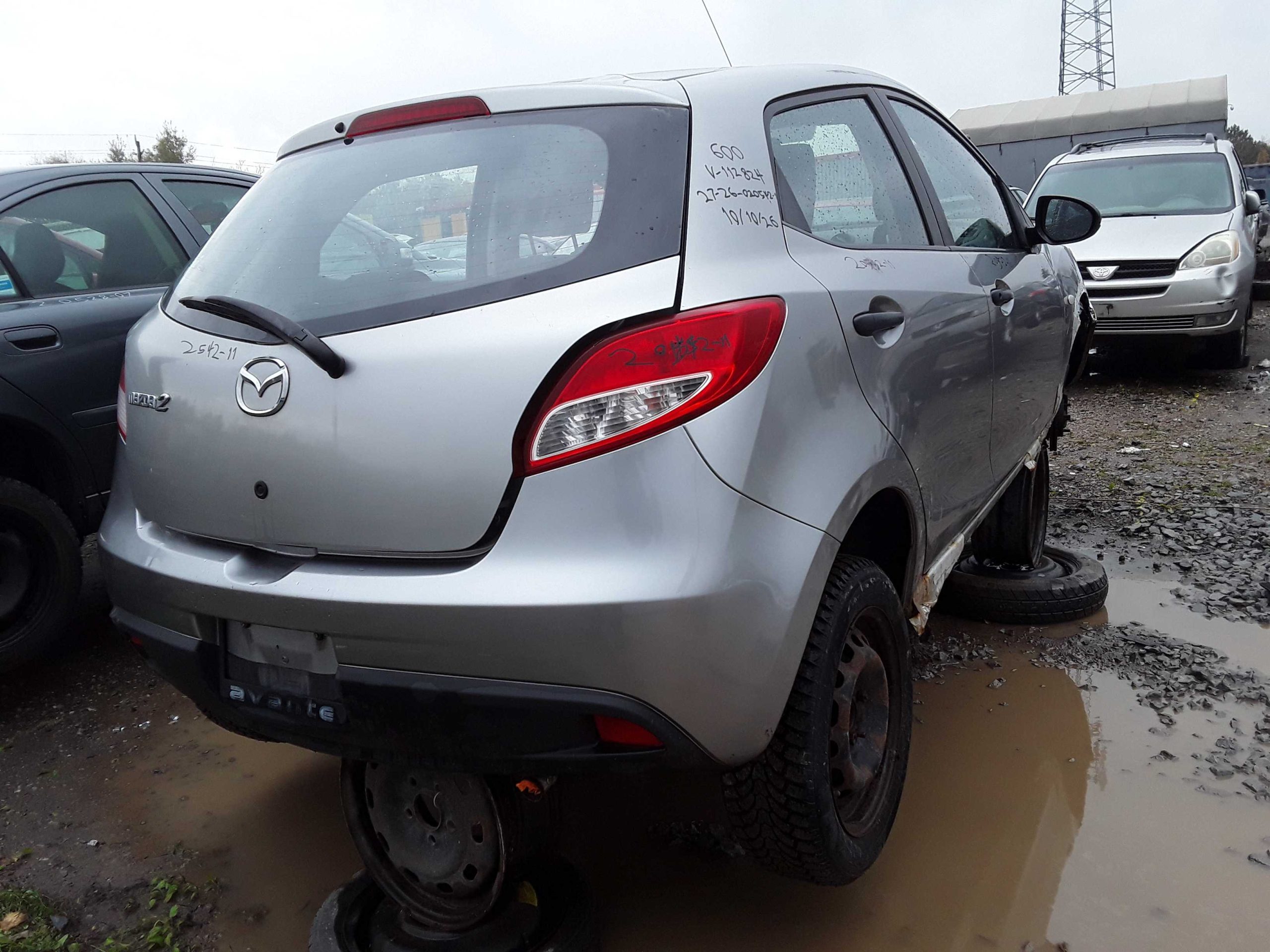 MAZDA MAZDA2 2011